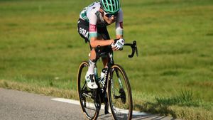 Lennard Kamna a obținut prima victorie în Turul Franței. Egal Bernal e KO! Ce ar fi „pățit” șeful celei mai puternice echipe dacă ar fi fost la fotbal