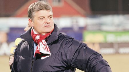 „Copos vrea să ne prostească!"