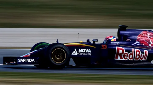 F1 la Max. Nu poate conduce pe șosele, dar e pilot de Formula 1. „Marele Circ” surprinde cu cel mai tânăr debutant: Max Verstappen