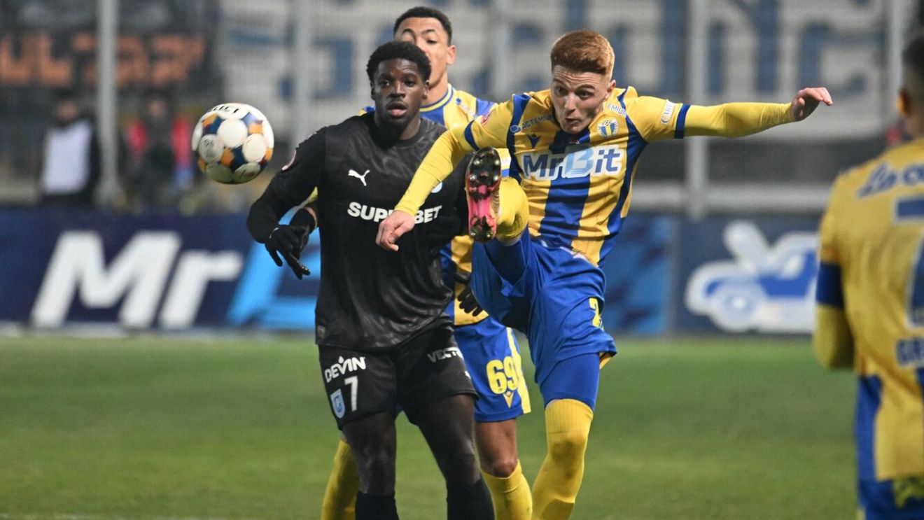 Universitatea Craiova - Petrolul, de la 21.30, în etapa a 3-a din Superligă. Campioana vine după trei meciuri fără victorie! Echipele de start