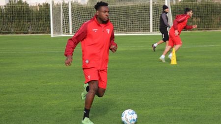 Jucătorul transferat la UTA Arad este blocat în Ungaria! Clubul a apelat la o formația maghiară pentru a-l ajuta să se pregătească