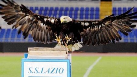 FOTO** Lazio terorizează "Diavolul milanez"! Vezi ce "arme" pregătesc romanii pentru Ronaldinho și Ibra