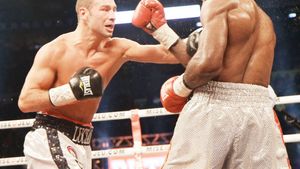 I-a bătut pe toți și s-a apucat să învețe istoria Canadei :)** Bute se pregătește de examen