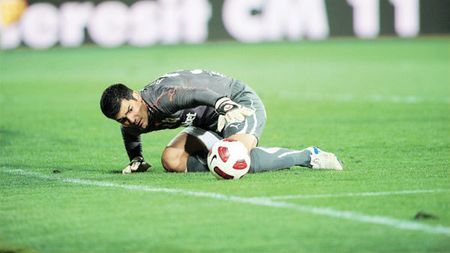 Trădează Bornescu?** Portarul e aproape de un transfer la Dinamo
