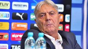 Sorin Cârțu, speriat de trei fotbaliști de la FCSB: „Trebuie să le acordăm o atenție specială, dublaj inteligent”