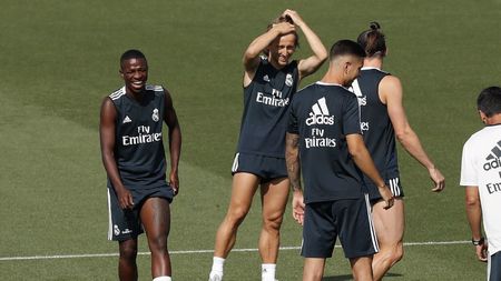 I-a umilit și nu l-au iertat! FOTO & VIDEO | "Noul Neymar" a marcat spectaculos în derby-ul juvenil Real - Atletico, iar unul dintre adversari l-a mușcat