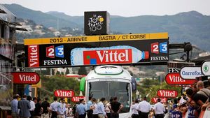 Echipa Orica a fost amendată cu 1.626 de euro pentru incidentul cu autocarul 