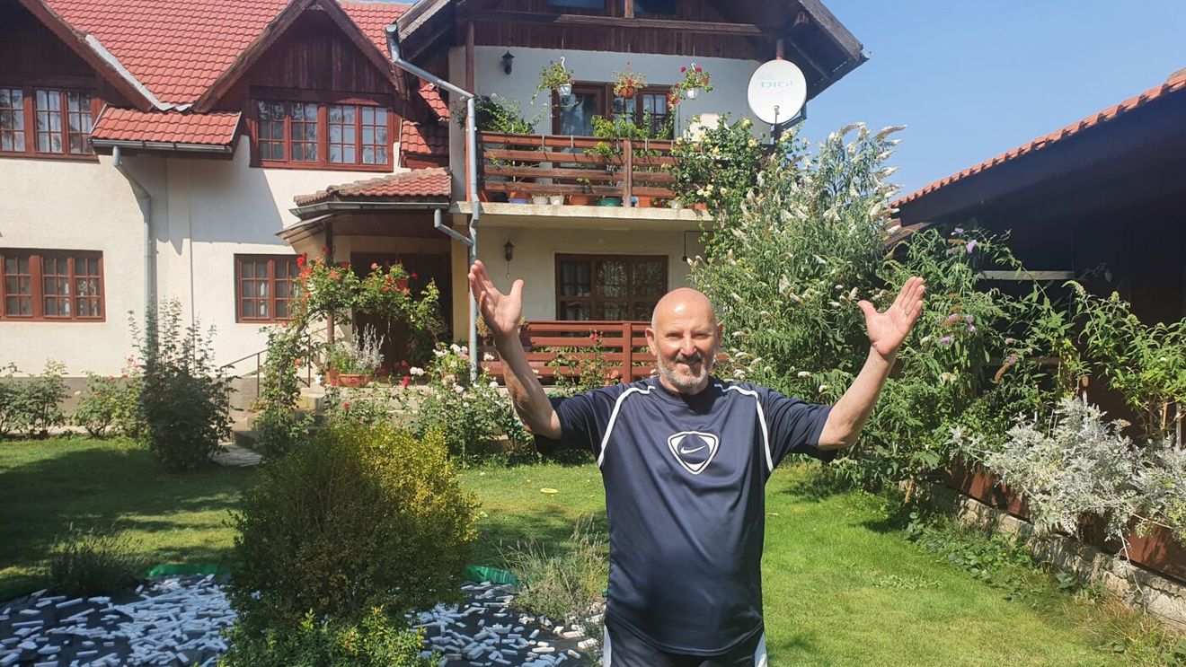 ”Chivu mi-ar face ultima bucurie a vieții înainte să mă car de pe planetă”. Mărturia tulburătoare a lui Ioan Sdrobiș: ”Nu cerșesc recunoștință nici de la copiii mei”. Mesaj abrupt pentru Grigore și Săpunaru: ”Mă, aruncați prosopul, că vă faceți de râs la bătrânețe!” | FOTO ȘI VIDEO EXCLUSIV