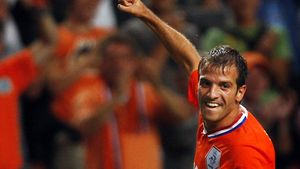 Un olandez pentru "tunari"!** Van der Vaart vrea la Arsenal!