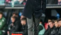 Liverpool l-a dat afară pe Arne Slot! Cine e favorit să preia gigantul de pe Anfield