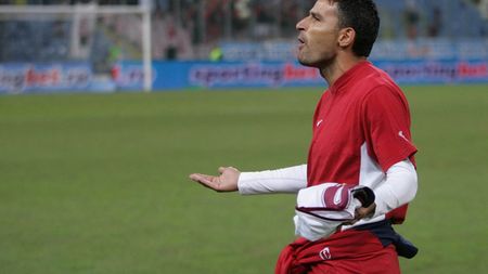Primire "de gală" pentru Trică, în Ghencea:** "Drogatule, să îți luăm familia în p..."