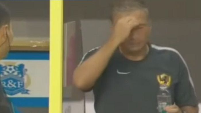 Ce emoții pentru Dan Petrescu! A obținut primul punct în China, dar echipa sa a fost egalată în ultimele secunde! FOTO | Reacție neașteptată a "Bursucului" imediat după gol