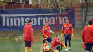 Chiricheș va juca împotriva Greciei: "Sper să îmi fac treaba cât mai bine!" Fundașul s-a arătat dezamăgit de gestul lui Mutu