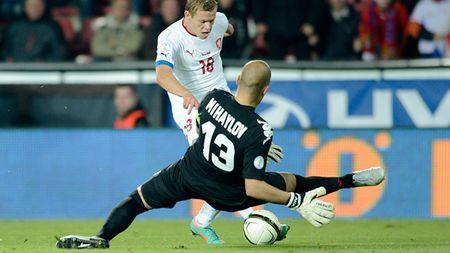 Mourinho pregătește o mutare total neașteptată dacă nu îl aduce pe Cavani! Ce țintă are "Specialul"