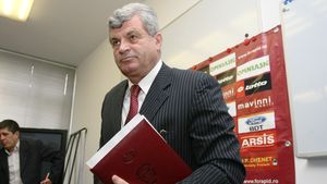 Bozovic nu scapă de Rapid!** Giuleștenii depun plângere la Federația Sârbă