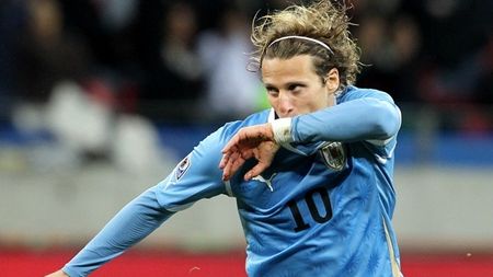 Forlan: "Să termini în primele 4 e spectaculos"