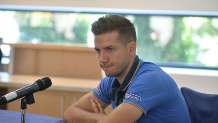 "M-am accidentat degeaba, nici penalty n-a dat..."  Chipciu nu se odihnește și începe recuperarea. Mijlocașul lui Anderlecht explică faza din careul kazahilor