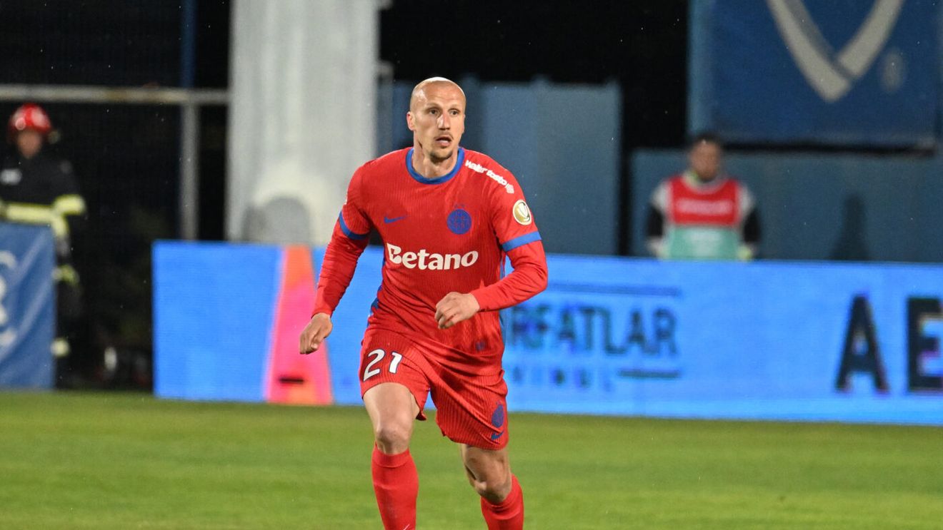 Vlad Chiricheș, OUT! A ieșit șchiopătând de pe teren și a fost înlocuit de urgență