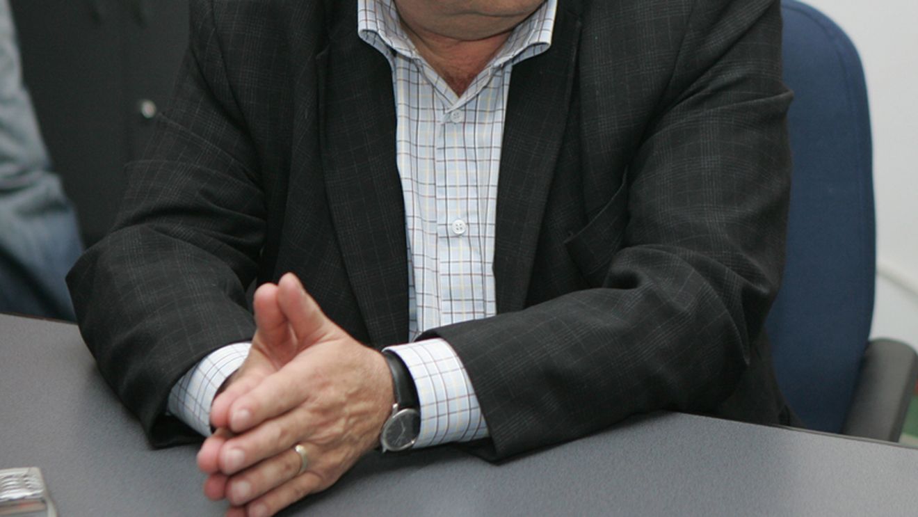 Horoba:  „Lăsați-mi geamurile în pace!"