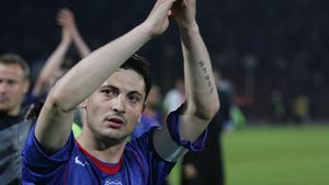 Mirel Rădoi mediază conflictul dintre Gigi și suporteri! **