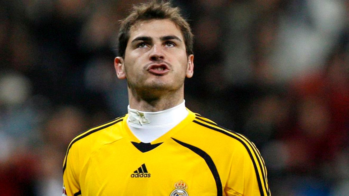 Iker Casillas a refuzat un salariu anual de 13 milioane de euro, de la Manchester City