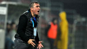 Ieșire nervoasă a lui Hagi, în direct! Deranjat de neconvocarea lui Florin Tănase, "Regele" l-a acuzat pe Dulca, selecționerul de la U21: "Să fie bărbat. Ce-o ocolim atât?". Prietenul Balint, prins la mijloc