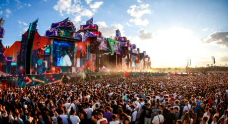 A fost prăpăd după Beach, please! Cum au fost surprinși tinerii de la festival, la câteva ore după final