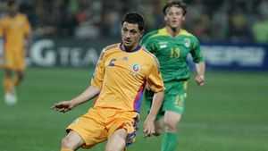 Lăcătuș: "A fost umilitor cu Lituania, Rădoi și Goian nu merită să fie lăudați"