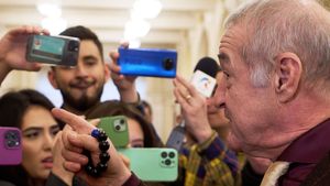 „Ăsta e talentul lui”. Gigi Becali i-a călcat în picioare orgoliul lui Daniel Bîrligea, dar totul ar fi fost doar o strategie