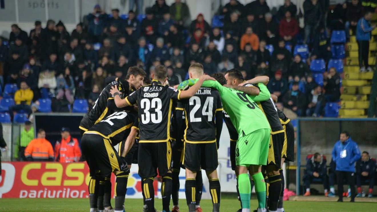 Ionuț Rada, revoltat! Le ia apărarea jucătorilor dinamovişti: ”Ăsta nu e fotbal! Din păcate, fotbaliştii plătesc!"