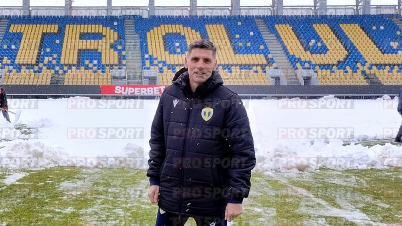 Cu antrenorul la lopată! Mobilizare totală la Ploiești înaintea meciului Petrolul - Dinamo. FOTO EXCLUSIV