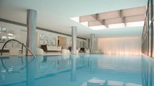 Lionel Messi, tratat ca un rege la Paris! Cum arată hotelul în care l-au cazat șeicii pe noul jucător de la PSG | FOTO