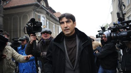 Pițurcă se pregătește de nunta fiicei sale. Pe cine a "uitat" să invite la eveniment