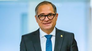 Sindromul „Contabila” lovește din nou sportul românesc! Bogdan Matei de la ANS promite să facă ordine: „Am trimis informări către toate federațiile”. EXCLUSIV