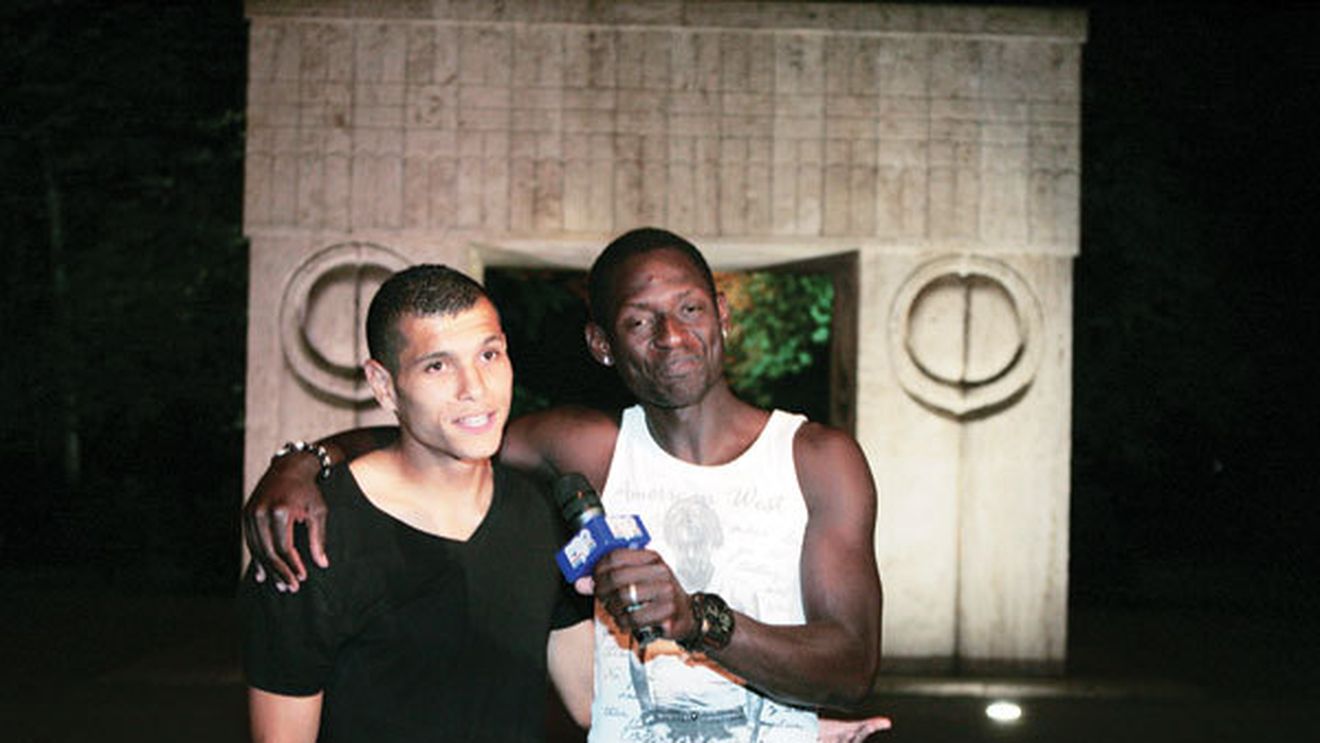 Karim de la Tg. Jiu!** Jucătorul "inventat" de Grigoraș rămâne modest: "Nu aș da pe mine mai mult de 300 de euro"! VIDEO Golurile magice ale atacantului