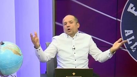 Radu Banciu spulberă o legendă a Craiovei Maxima la 40 de ani de la returul cu Benfica: „Era prostănac. Nu știa fotbal, dar profita de calitățile lui”