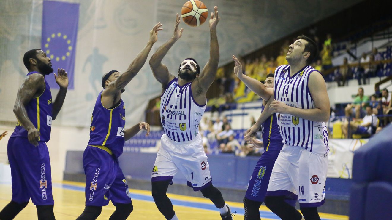 BASCHET | Programul semifinalelor din LNBM: CSU Sibiu - Oradea și U BT Cluj - Steaua Eximbank