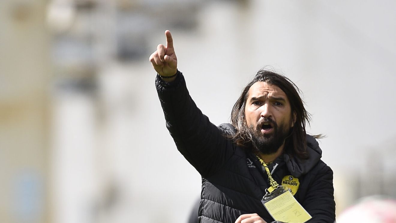 Dan Alexa divorțează şi e devastat: au apărut imagini cu soția lui când iese din curtea unui milionar controversat. Andrada a fost filmată la proprietatea donjuanului bogătaş