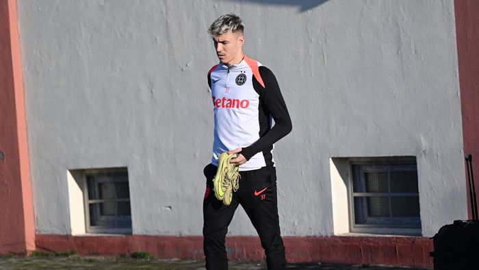 Scouterii lui West Ham au venit la București pentru Tavi Popescu. Au fost la derby și la pauză au luat decizia: „Să mergem”
