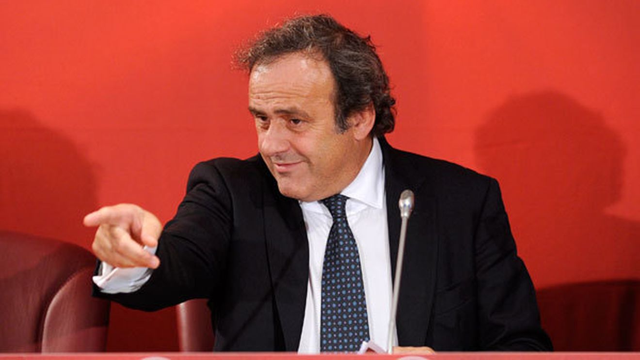 Asta chiar ar zdruncina Europa! City și PSG, interzise de Platini în Liga Campionilor?** "În mod normal, așa ar trebui să se întâmple"