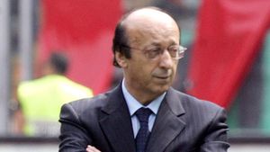 Moggi: "E ireal ce se întâmplă la Milan"