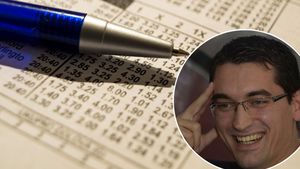 E acuzat de blaturi, dar face dezvăluiri din Adunarea Generală: "Meciurile din Liga 1 și Liga 2 nu vor mai apărea pe listele caselor de pariuri. A rămas ca domnul Burleanu să finalizeze această decizie"