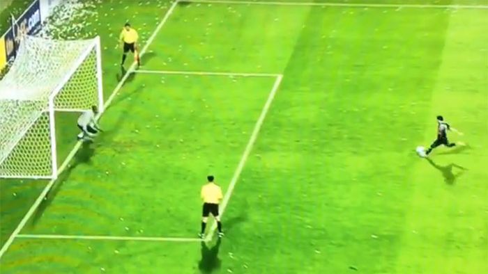VIDEO | Xavi și-a "îngropat" echipa, într-un meci din Liga Campionilor Asiei. Cum a bătut o lovitură de la 11 metri