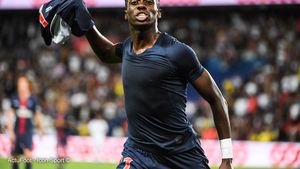 PSG începe anul prost! Campioana Franței își pierde unul dintre cei mai buni tineri fotbaliști. Plecarea e anunțată în presa din Anglia