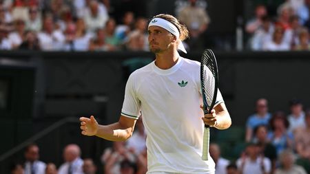 Alexander Zverev a recunoscut problemele mintale pe care le are, după eliminarea de la Wimbledon: „Mă lupt. Mă simt singur în acest moment”