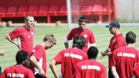 Munteanu, urmărit pe DVD de dinamoviști