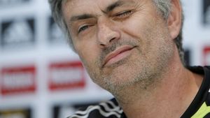 Mourinho, mut înainte de 'El Clasico'!** Karanka: "În aceste momente, Jose preferă liniștea"