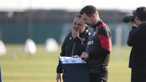 Doi fotbalişti noi la Dinamo. Kopic i-a primit în cantonament: unul are 15 ani, celălalt are 16