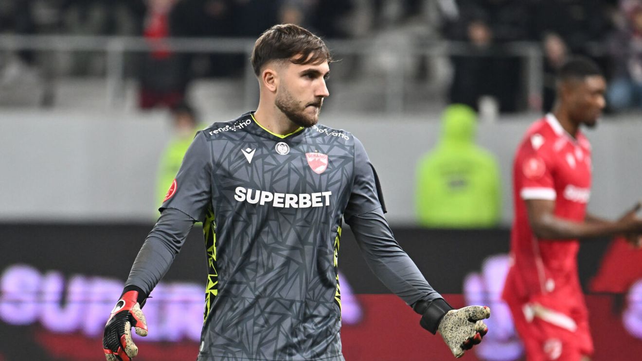 Goalkeperul lui Dinamo, Alexandru Roșca, câștigă teren în lupta pentru lotul U 21 al României de la EURO 2025. „A crescut mult în valoare. Sunt vreo patru portari pentru trei locuri". EXCLUSIV