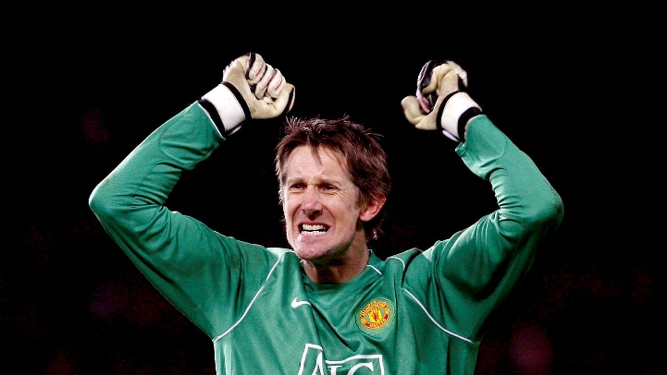 Van der Sar: "Nu puteam refuza oferta pentru încă un an de contract cu Manchester United"